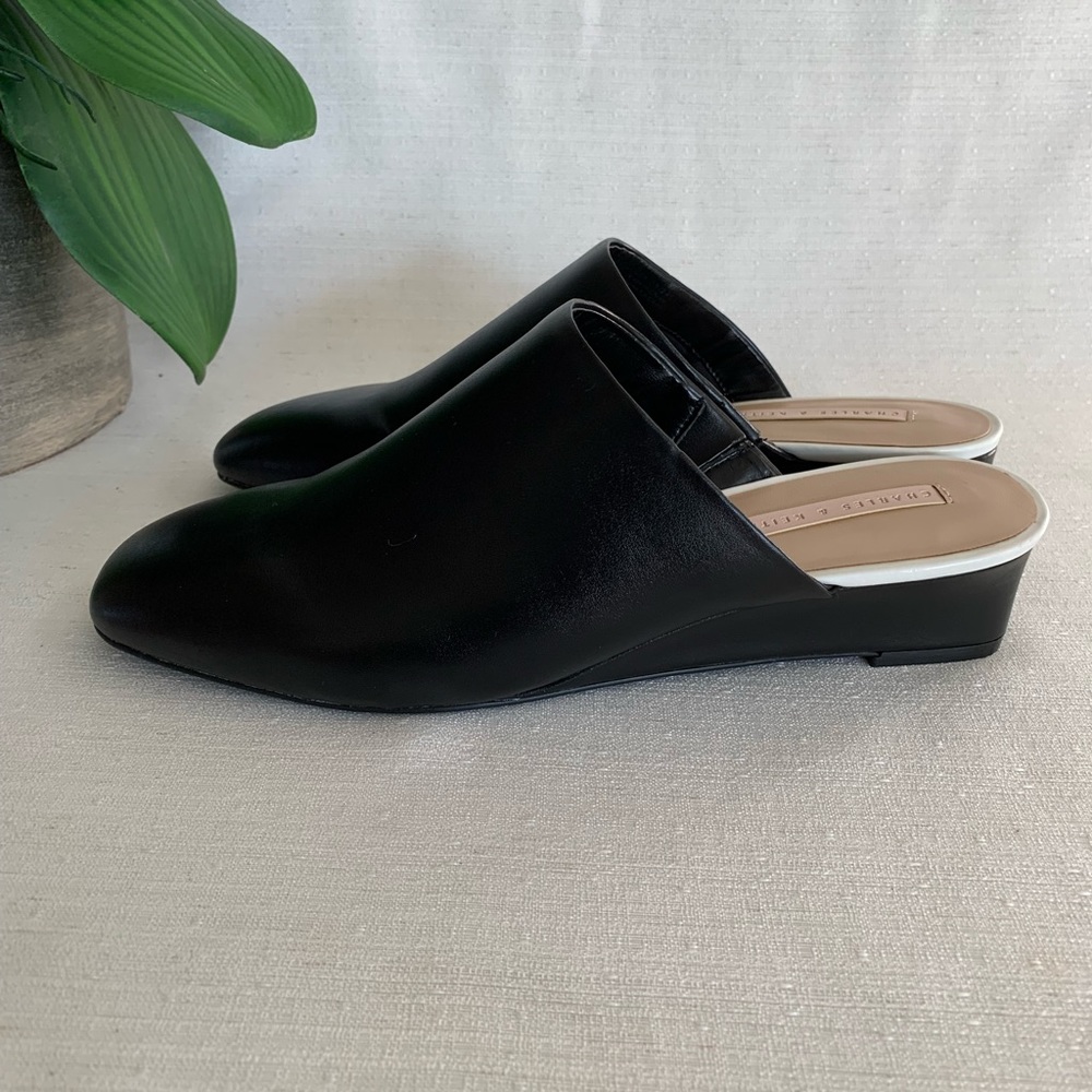 NWOT Charles & Keith Black Faux Leather Wedged Loafer Mules Woman’s EU39 US 8 - Picture 6 of 10